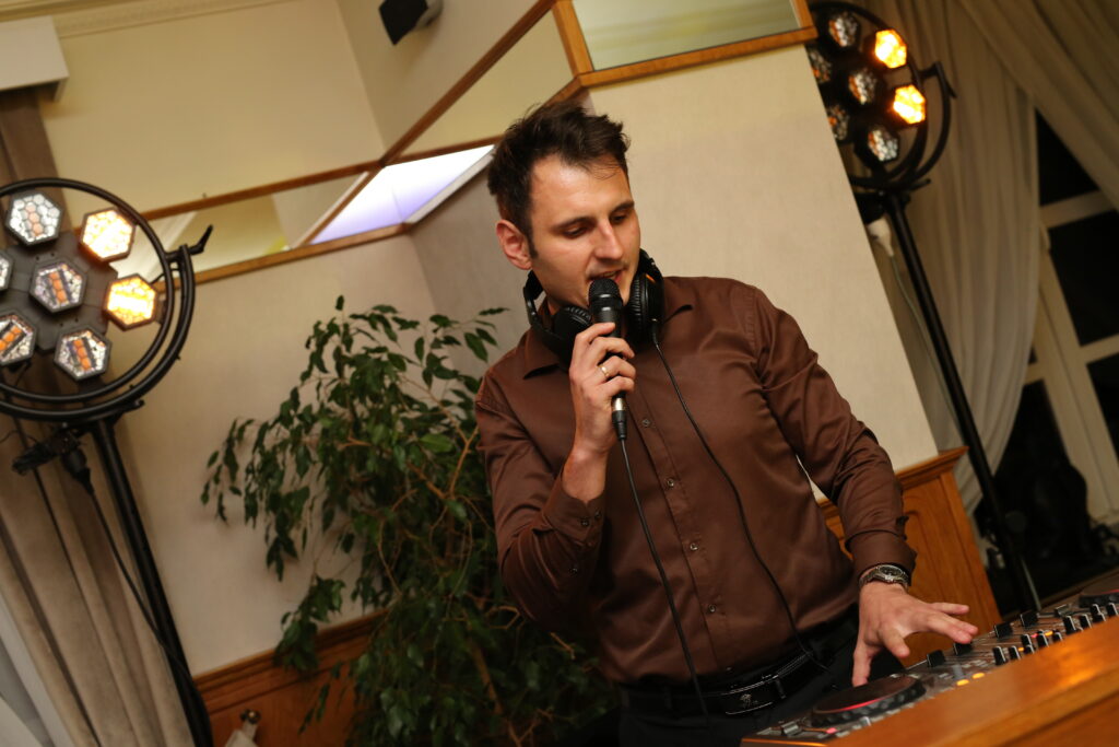 Projekty Marzeń – NOWY WYGLĄD – wersja robocza DJ Joker – oprawa muzyczna przyjęcia